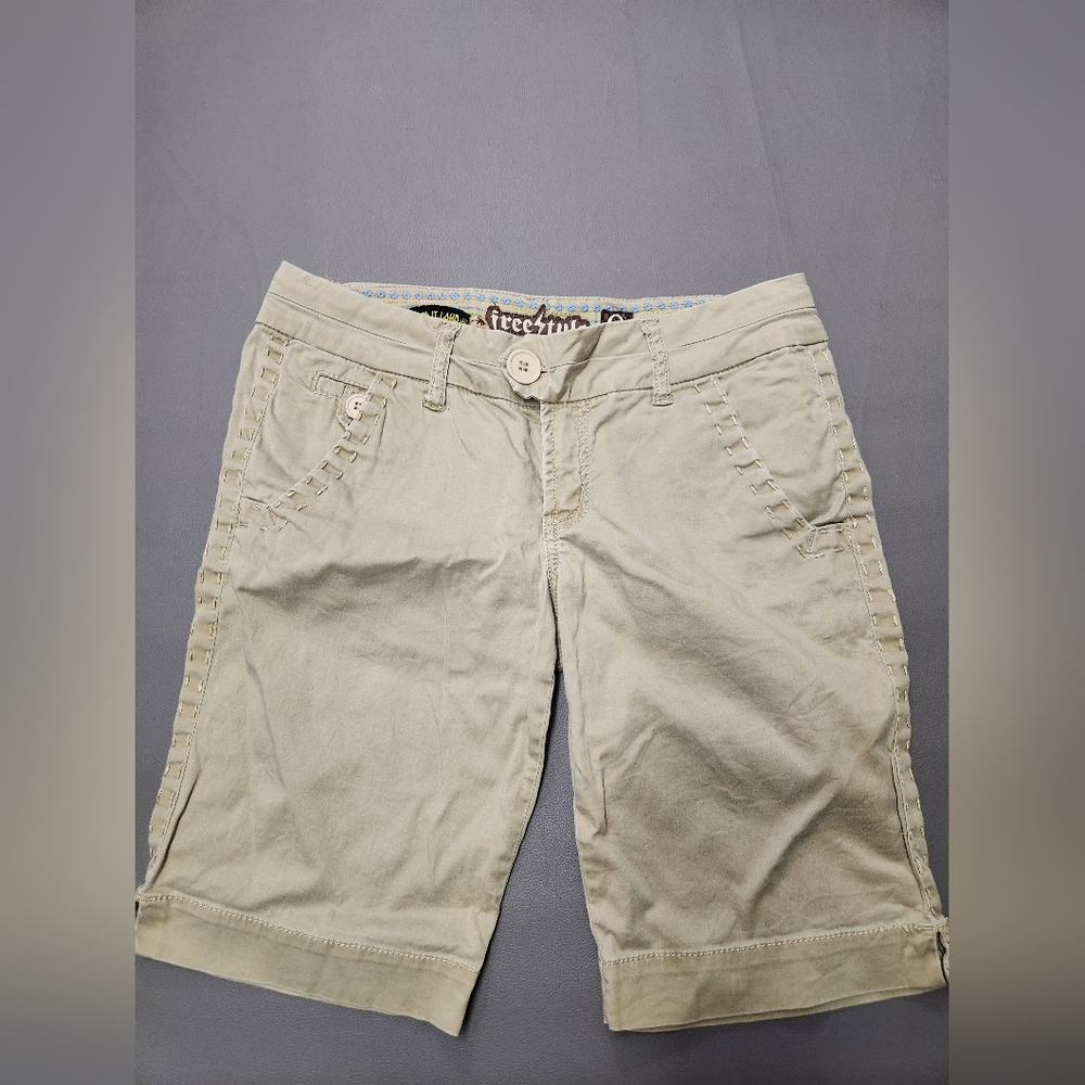 Freestyle Multicolor Patterned Shorts